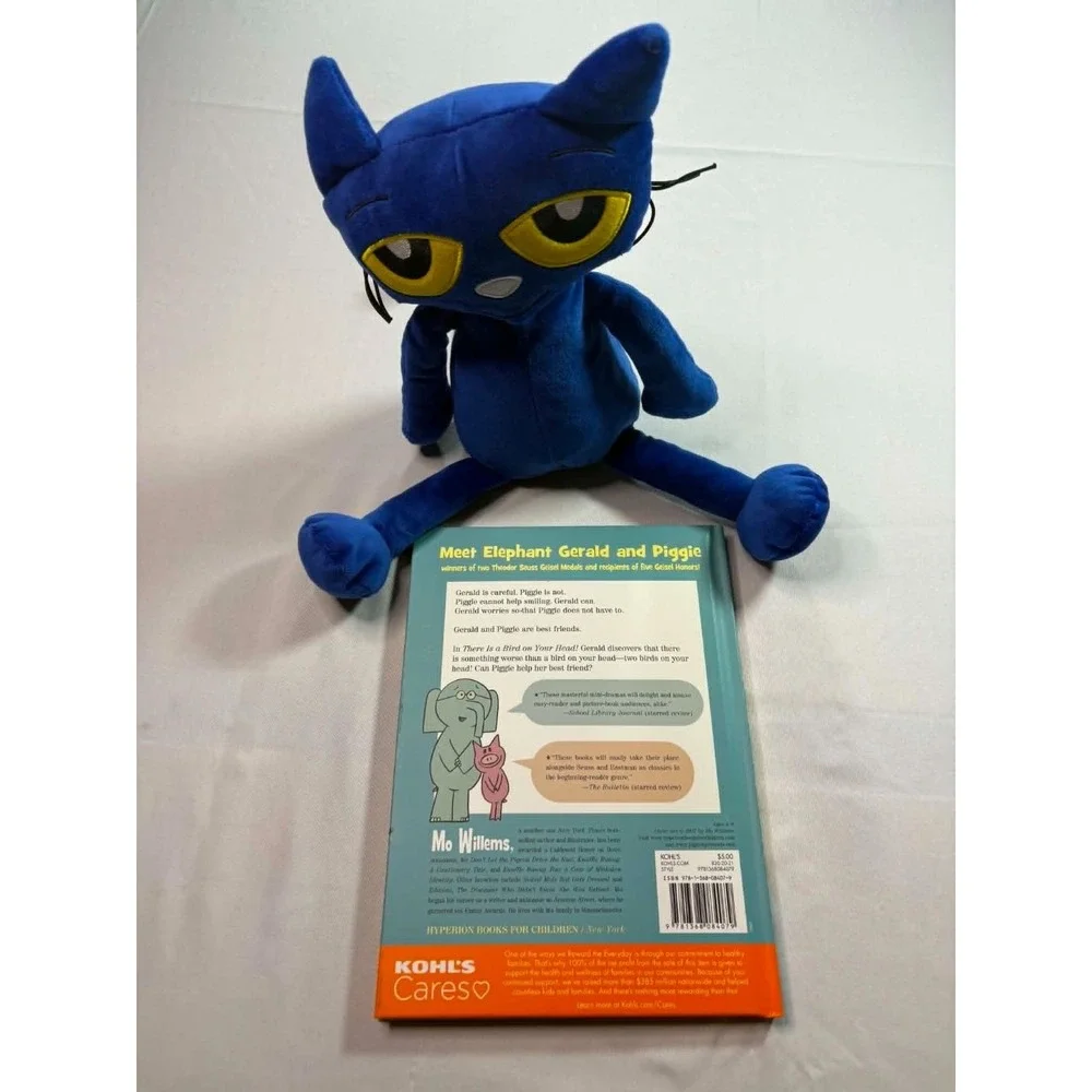 Mo Willems Elephant & Piggie Book There Is a Bird on Your Head Pete the Cat Plus